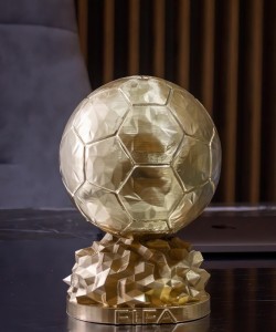 Ballon D or Maketi Dev Boy 25 Cm (1KG)