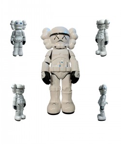 Kaws Stormtrooper Figür Kaws Boyalı Figür Kaws Starwars Figür Büyük Boy 20CM